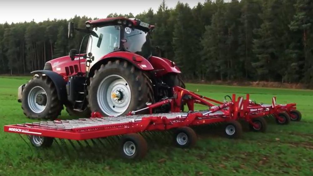 Horsch complète son offre de herses-étrilles Cura ST avec deux modèles de 13,70 et 15,20 mètres de largeur de travail. © Horsch